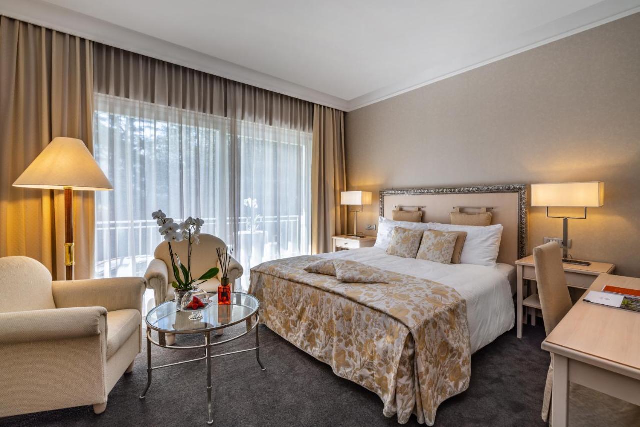 Villa Eden A Member Of Leading Hotels Of The World Merano Esterno foto