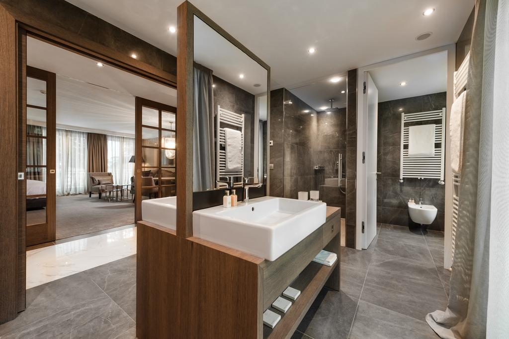 Villa Eden A Member Of Leading Hotels Of The World Merano Esterno foto